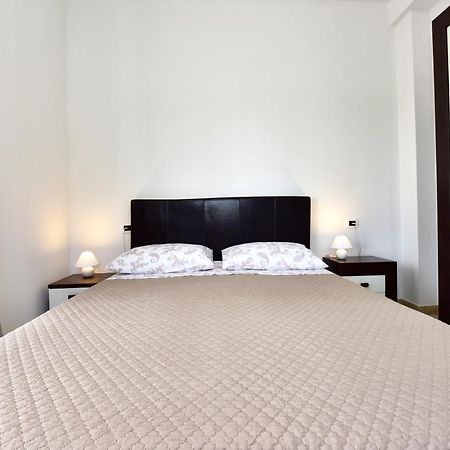 Apartman Melita ポレッチ エクステリア 写真